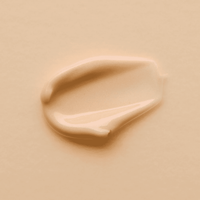 Luminierende Augencreme, cremiger Klecks mit geschmeidiger Textur